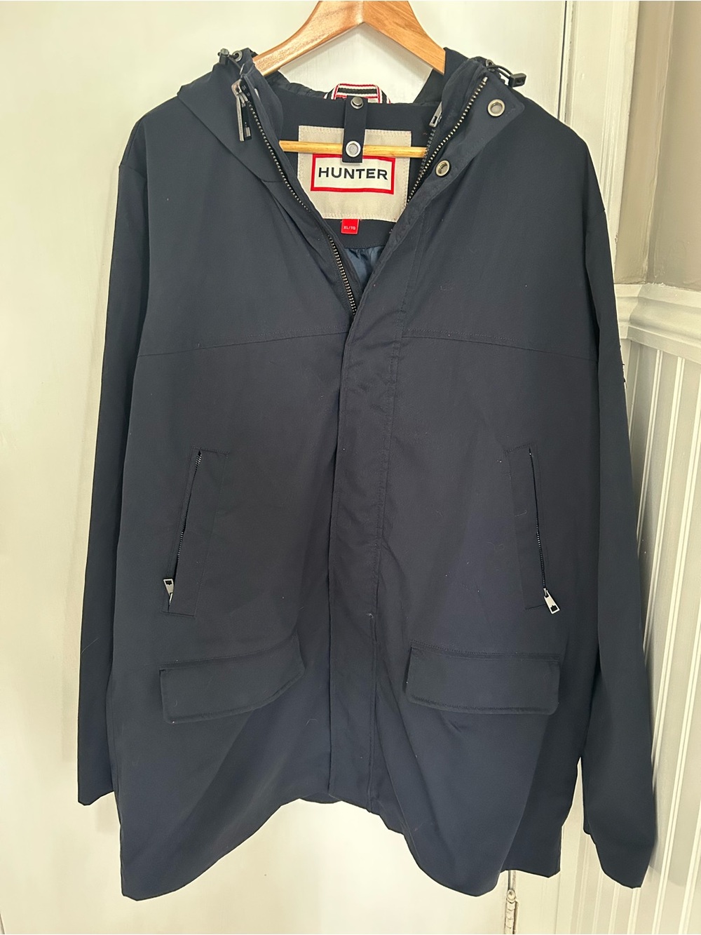 Hunter Men's Navy Hooded rain Jacket
